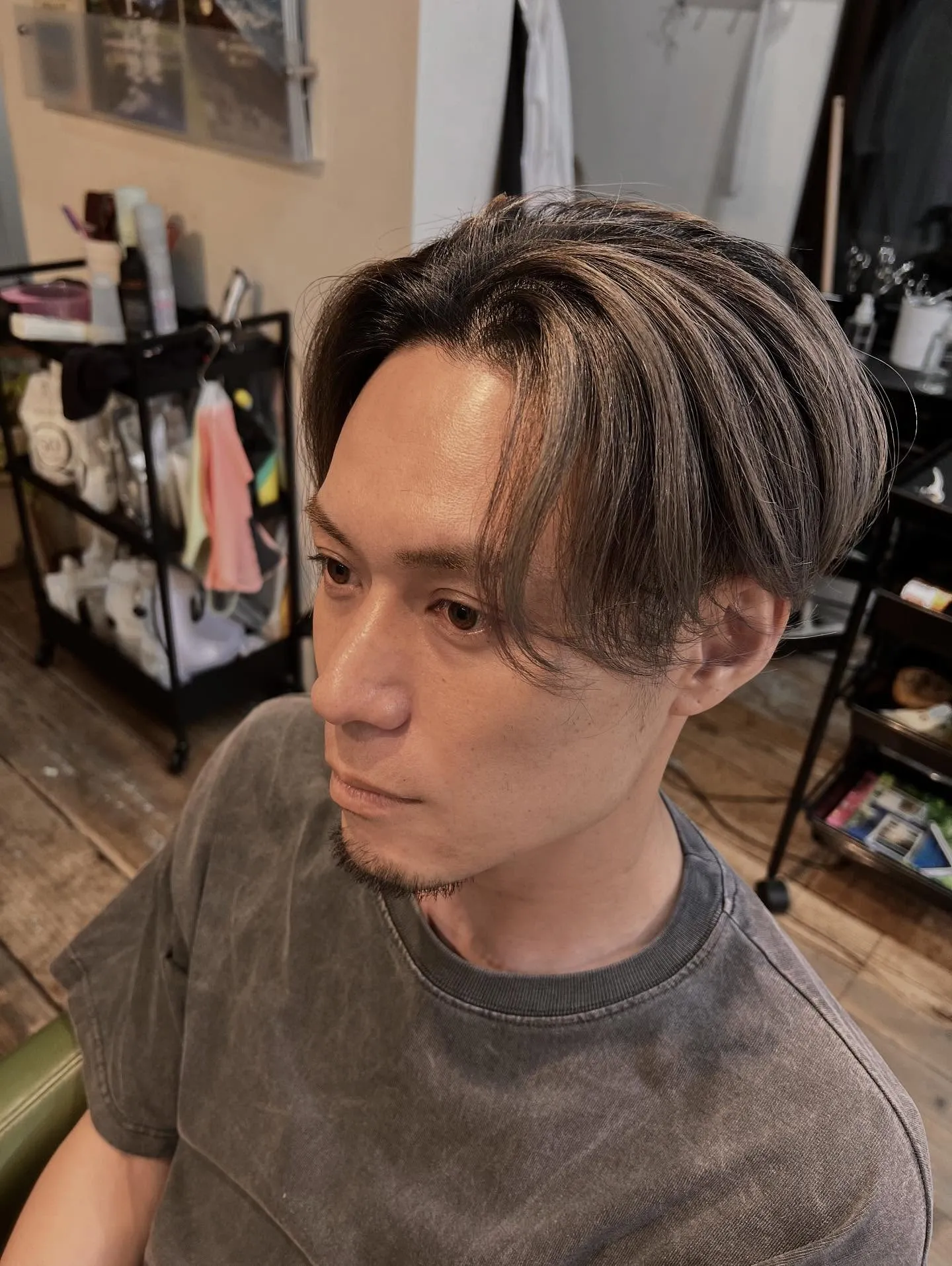 男性少し遊びのあるヘアスタイル🐾